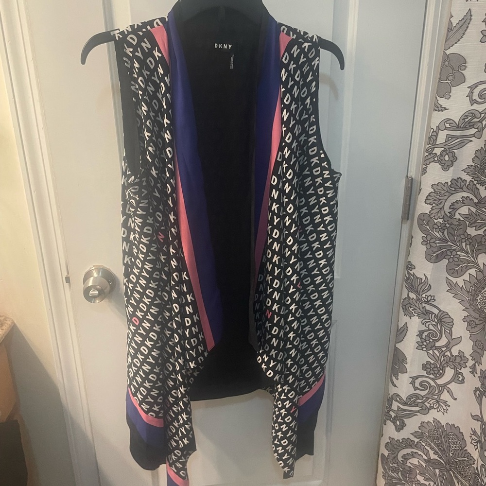 DKNY flowy vest